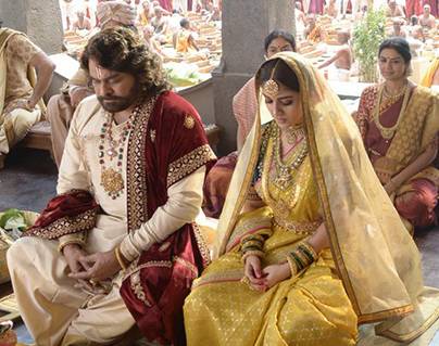 Amitabh Bachchan Gives Midnight Rude Shock to Chiranjeevi