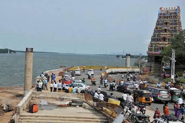 BJP Government stops funds to Vijayawada Kanaka Durga Flyover