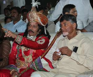 Balakrishna,-Chandrababu-Naidu-at-Lepakshi-Utsavam-Photos