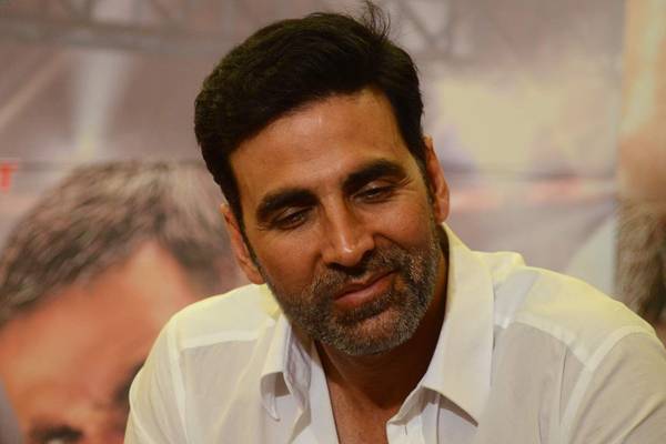 Bollywood Media Calls Akshay Kumar Is Cartoonish in 2.0 Movie