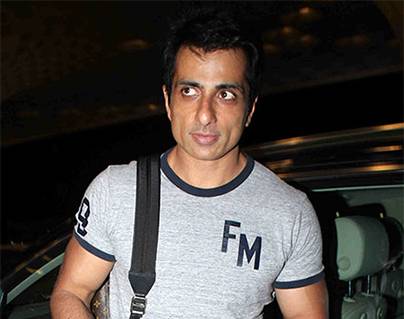 Dabangg Villain Sonu Sood Locked for Temper Remake