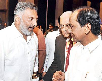Prakash Raj Meets KCR in the State Assembly