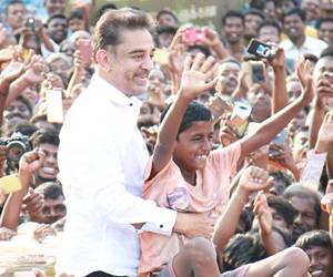 Kamal-Haasan's-Political-Visit-for-Bhavani-River-Photos