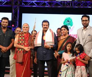 Mohan-Babu-Birthday-Celebrations-at-Sri-Vidyanikethan-Tirupati (2)