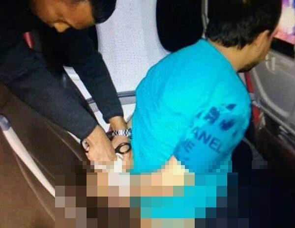 Passenger-Gets-Naked-on-Flight,-Harasses-Hostesses