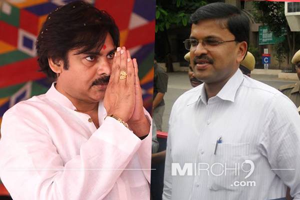 Pawan Kalyan Welcomes JD Lakshmi Narayana into Janasena