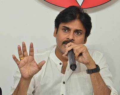 Pawan Kalyan indirectly supports amit shah