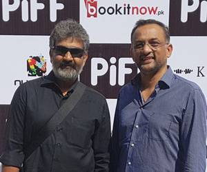 Rajamouli-at-Karachi,-Pakistan-Photos