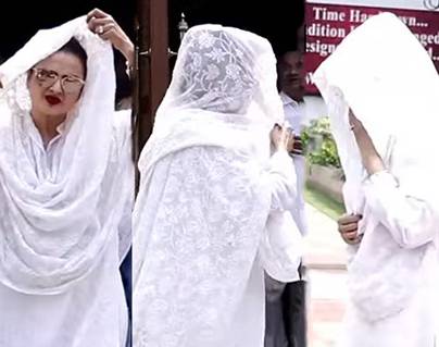 Rekha Running Away from Camera