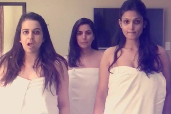 Shraddha-Arya-'Towel-Dance'