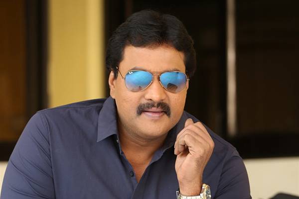 Sunil Signs for NTR, Chiru & Venky
