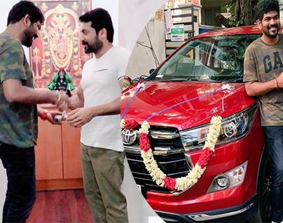 Suriya Gifting Cars to Average Directors
