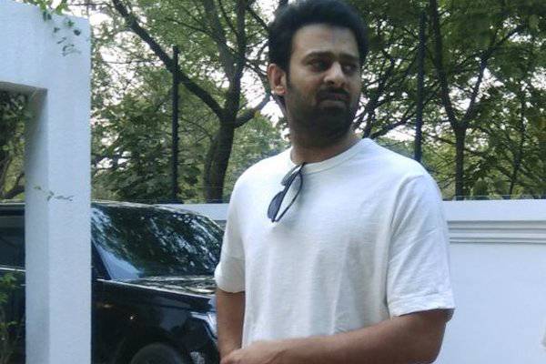 T-Series-Head-Big-Announcement-on-Prabhas