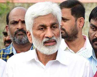 Vijaya Sai Reddy Touches PM's Feet and Seeks Blessings