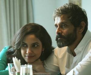 Vikram,-Ritu-Varma---Druvanakshatram-Working-Stills-Photos