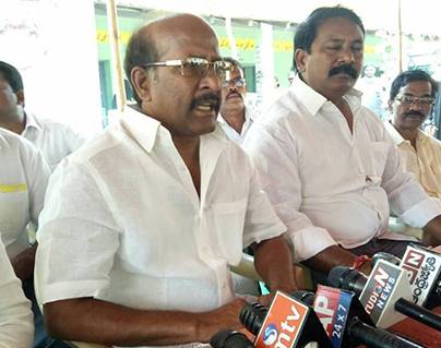 Y.V.B.Rajendra Prasad warns tollywood actors for not supporting AP Special status