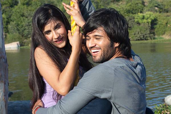 Ye Mantram Vesave Movie Trailer Talk