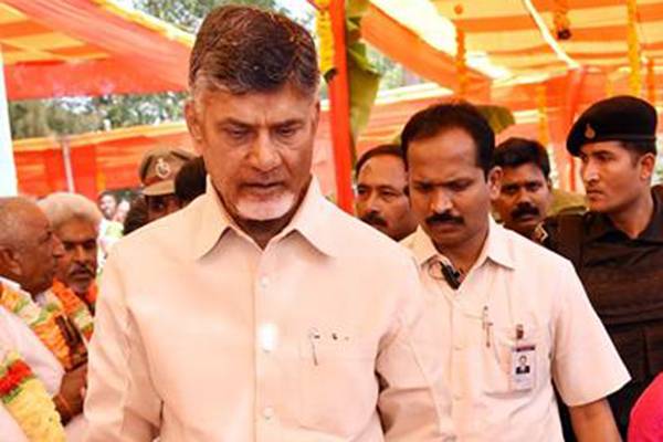 bjp-leader-raghuram-comments on -chandrababu-naidu