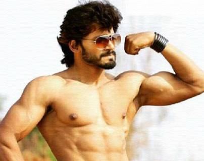 kannada actor Karthik Vikram fakes robbery!