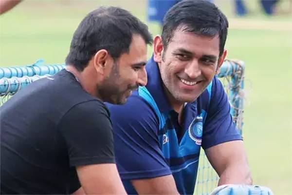 ms-dhoni-comes-in-support-of-mohammed-shami