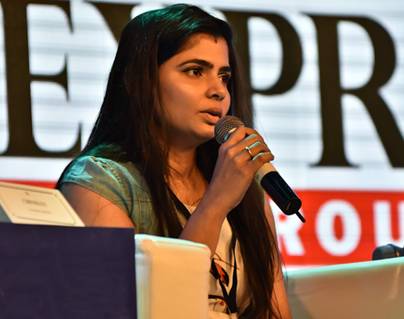 samantha-girl-chinmayi-confess-groping--experience