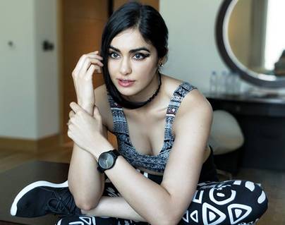 Bunny's Heroine Bags Grand Brand!