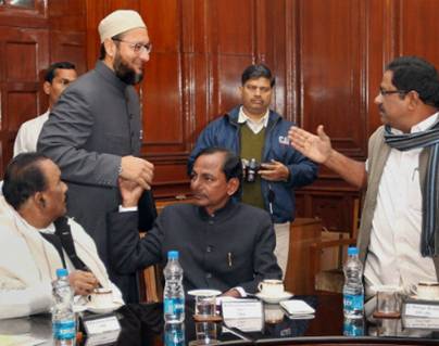 Asaduddin-Owaisi-Follows-KCR--Karnataka-Assembly-Elections
