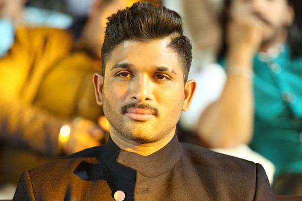 DJ-Comparison-Right-or-Wrong-For-Naa-Peru-Surya