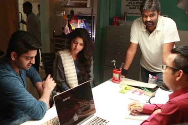 Diya---Karu---Kanam---Sai-Pallavi