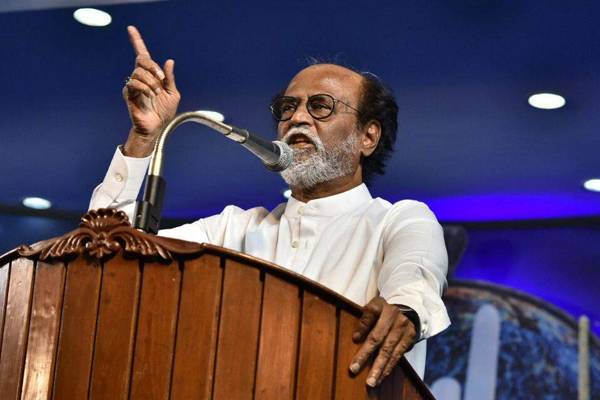 How-Rajinikanth-Lost-His-Fan-Clubs-&-Fan-Base