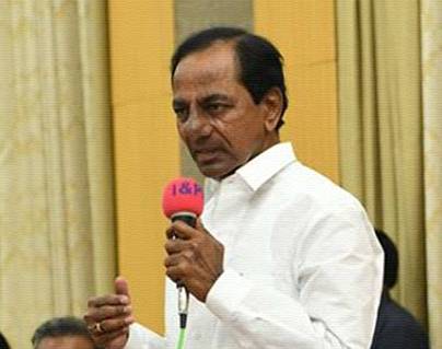 KCR extends support to media