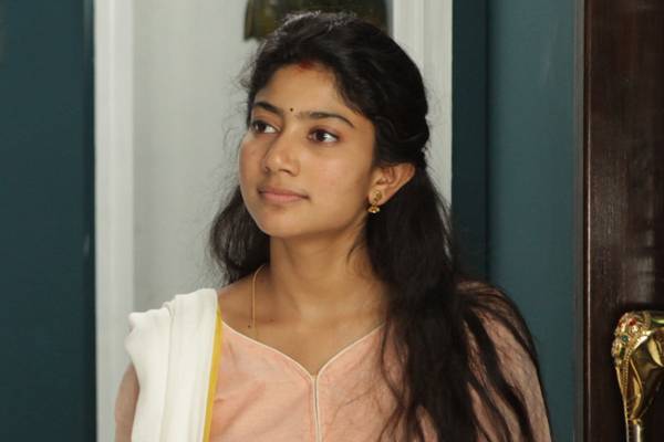 Kanam---Unnecessary-Pressure-On-Sai-Pallavi