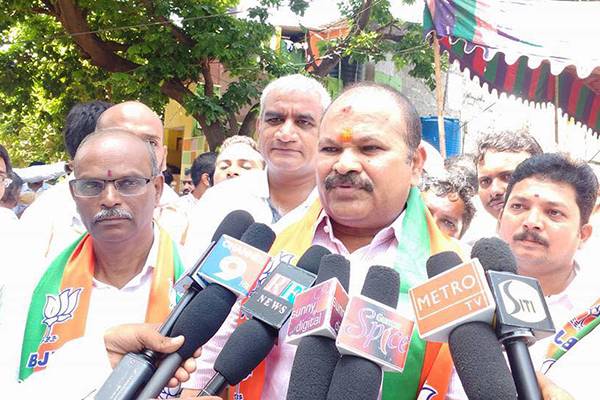 Kanna Lakshminarayana may quit BJP