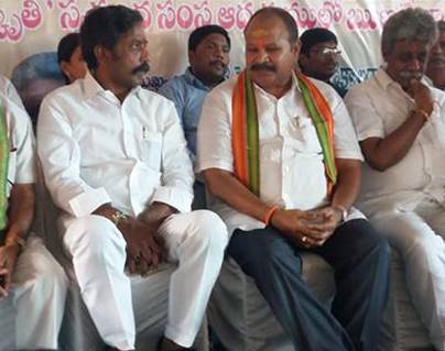 Kanna Lakshminarayana and Katasani Ram Bhupal Reddy Knock on Jagan's Door