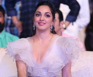 Kiara-Advani-at-Bharat-Ane-Nenu-Launch-Stills-Photos