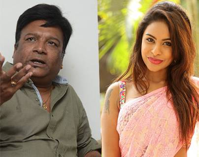 Kona Venkat Called Sri Reddy, Told Vinayak is Coming