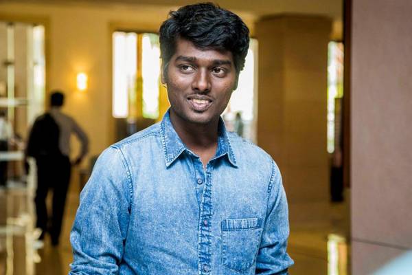 No-Prabhas-or-Allu-Arjun,-Director-Back-to-Tamil!