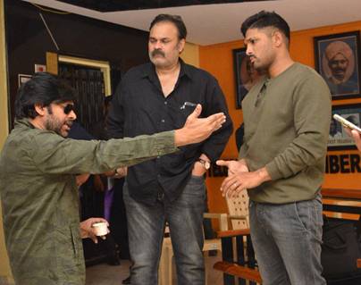 Pawan-Kalyan,-Mega-Family-Protests-at-the-Film--Chamber