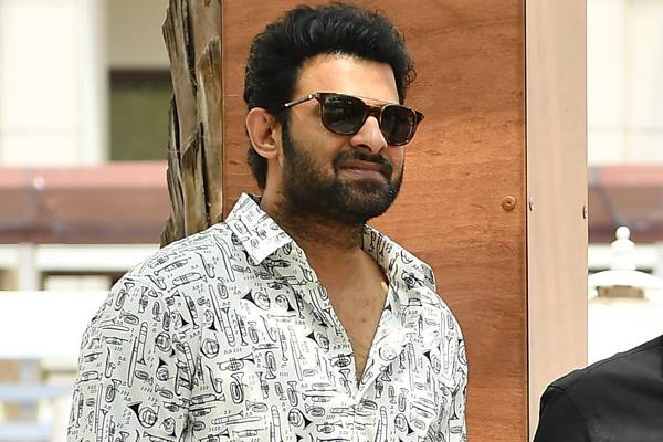 Prabhas,-the-First-Telugu-Hero-on-Burj-Khalifa