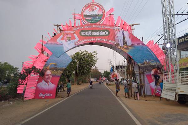 Elections Are Round The Corner, Hyderabad Painted Pink