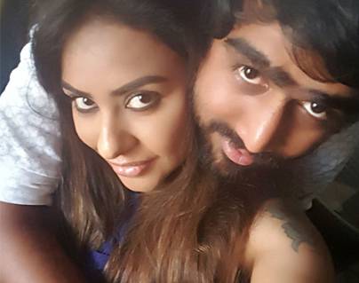 sri reddy suresh babu son Abhi Ram Daggubati Leaked Kissing photos.jpg