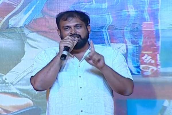 vakkantham-vamsi-speech-naa-peru-surya-audio-launch