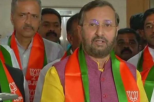 BJP Begins Horse Trading for Karnataka