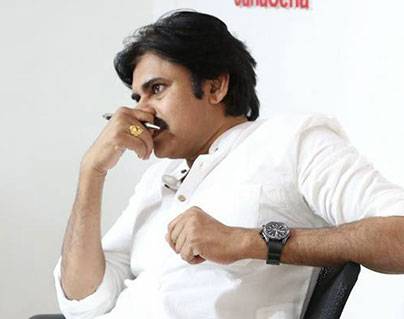 Bus Getting Ready for Pawan Kalyan's Yatra