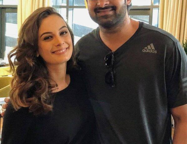 Evelyn Sharma Forcing Prabhas  Join Twitter