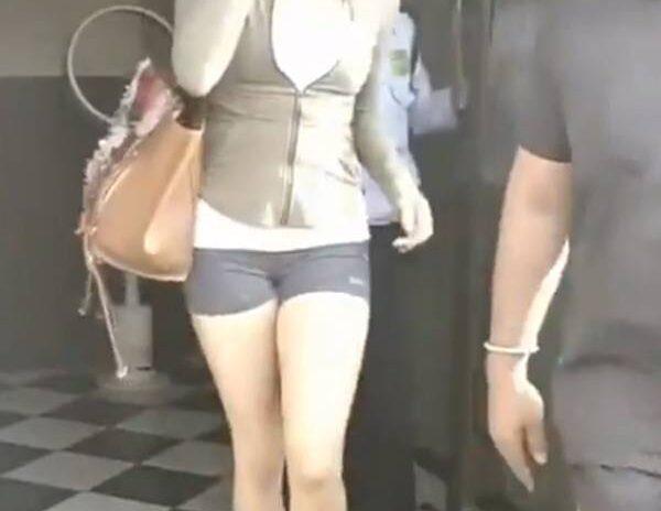 Jhanvi-Kapoor-Viral