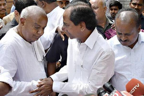 KCR - H.D. Deve Gowda- JDS