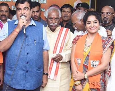 Madhavi-Latha-Joins--BJP