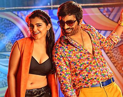 Young Music Director Disappoints Nela Ticket Fans