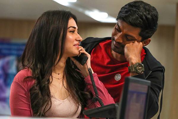 Naa Nuvve Joins Officer - Will Delay Help